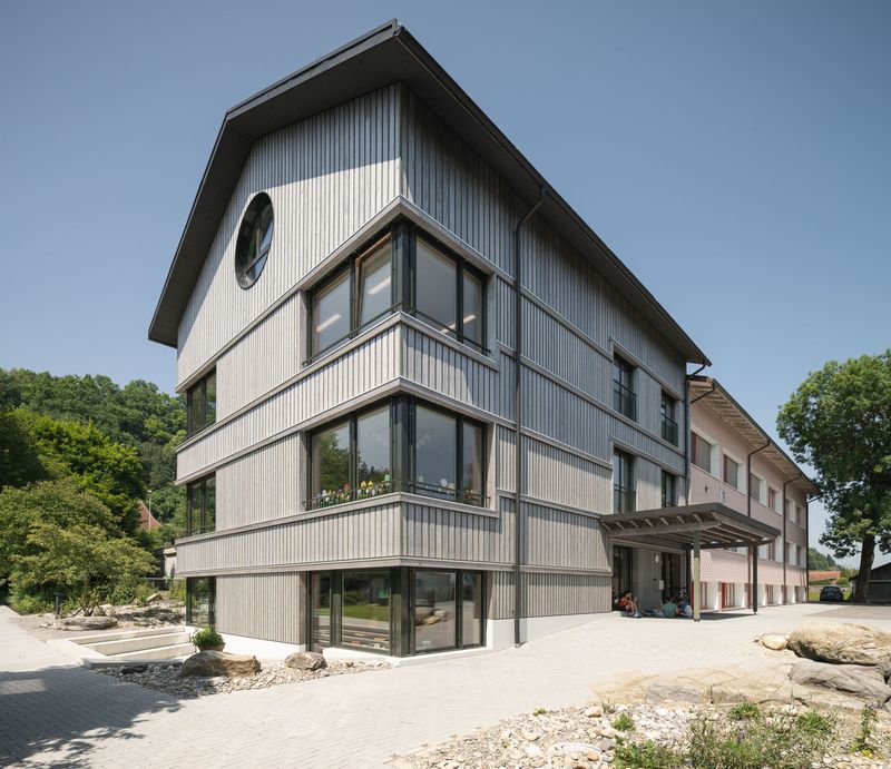 <p>Der Kopfbau als neues Gesicht der Schule</p><p>Bild © Simon von Gunten</p>